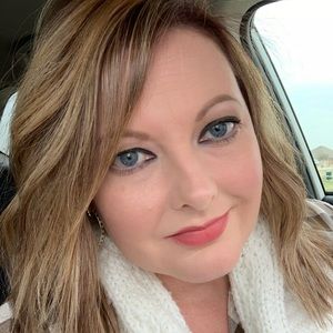 Meet your Posher, Tonia